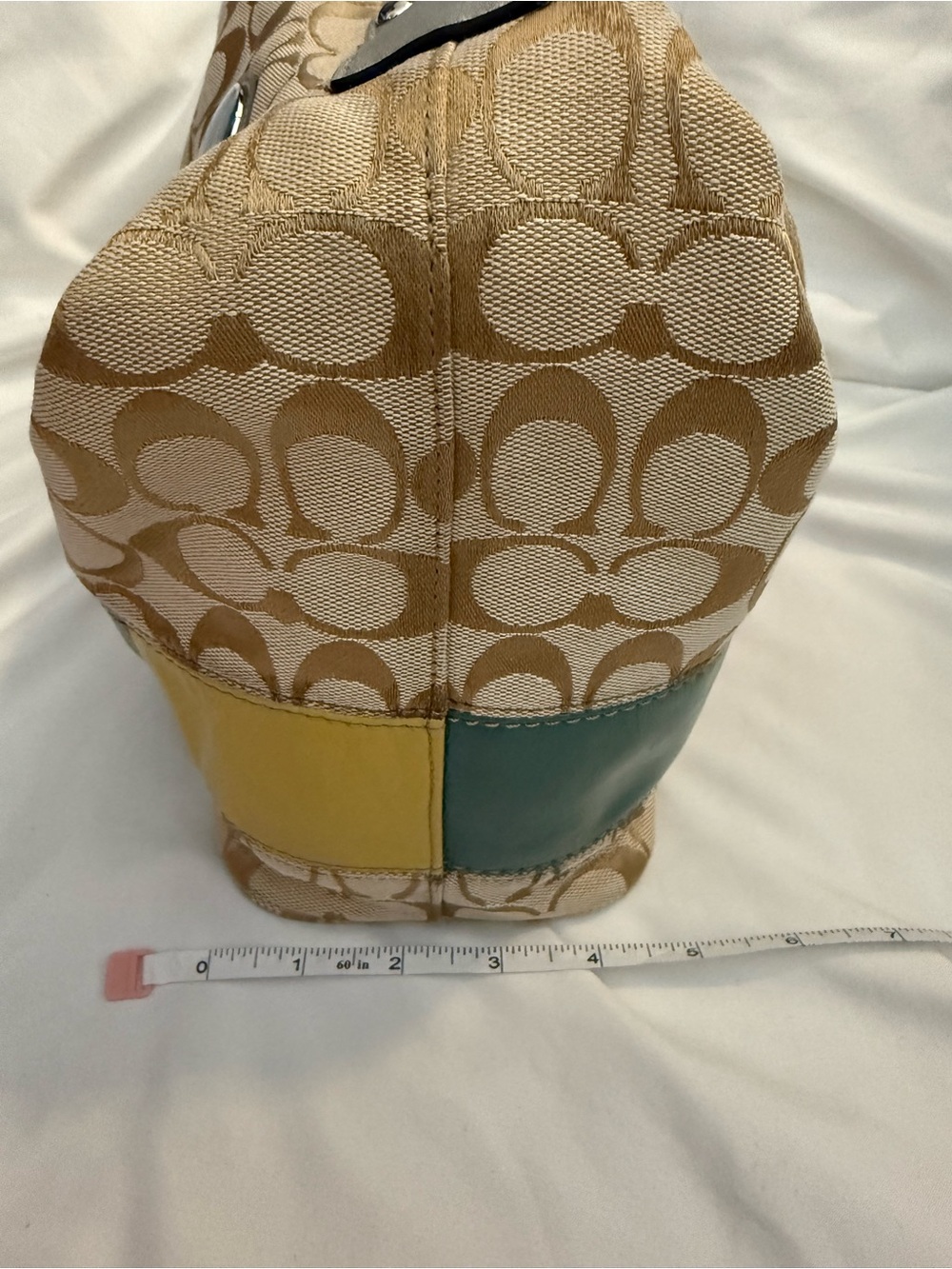 EUC Vintage Coach Gallery Signature
Hobo Shoulder Bag with Multicolor Stripe - Picture 5 of 15